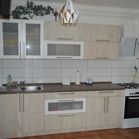 Ferienhaus Csepp Nyaralohaz Medencevel *